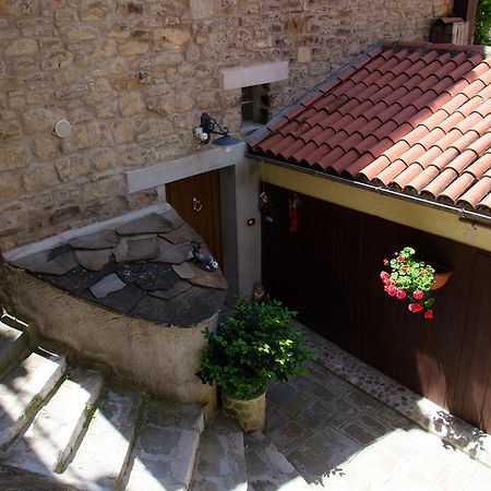 B&B La Perla Nelle Dolomiti Castelmezzano Buitenkant foto