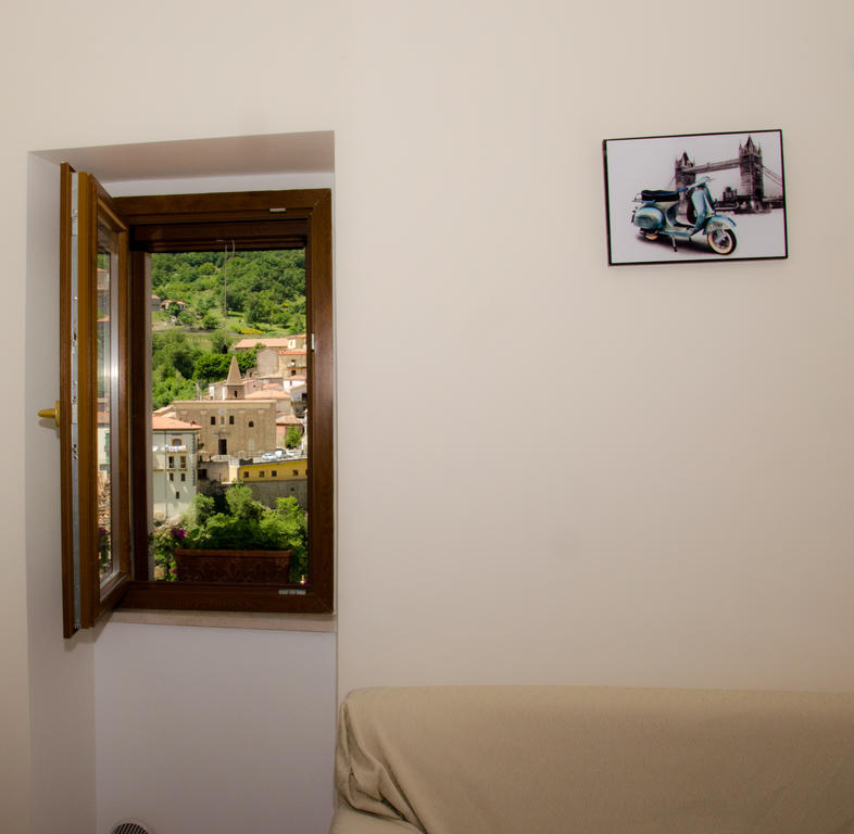B&B La Perla Nelle Dolomiti Castelmezzano Buitenkant foto